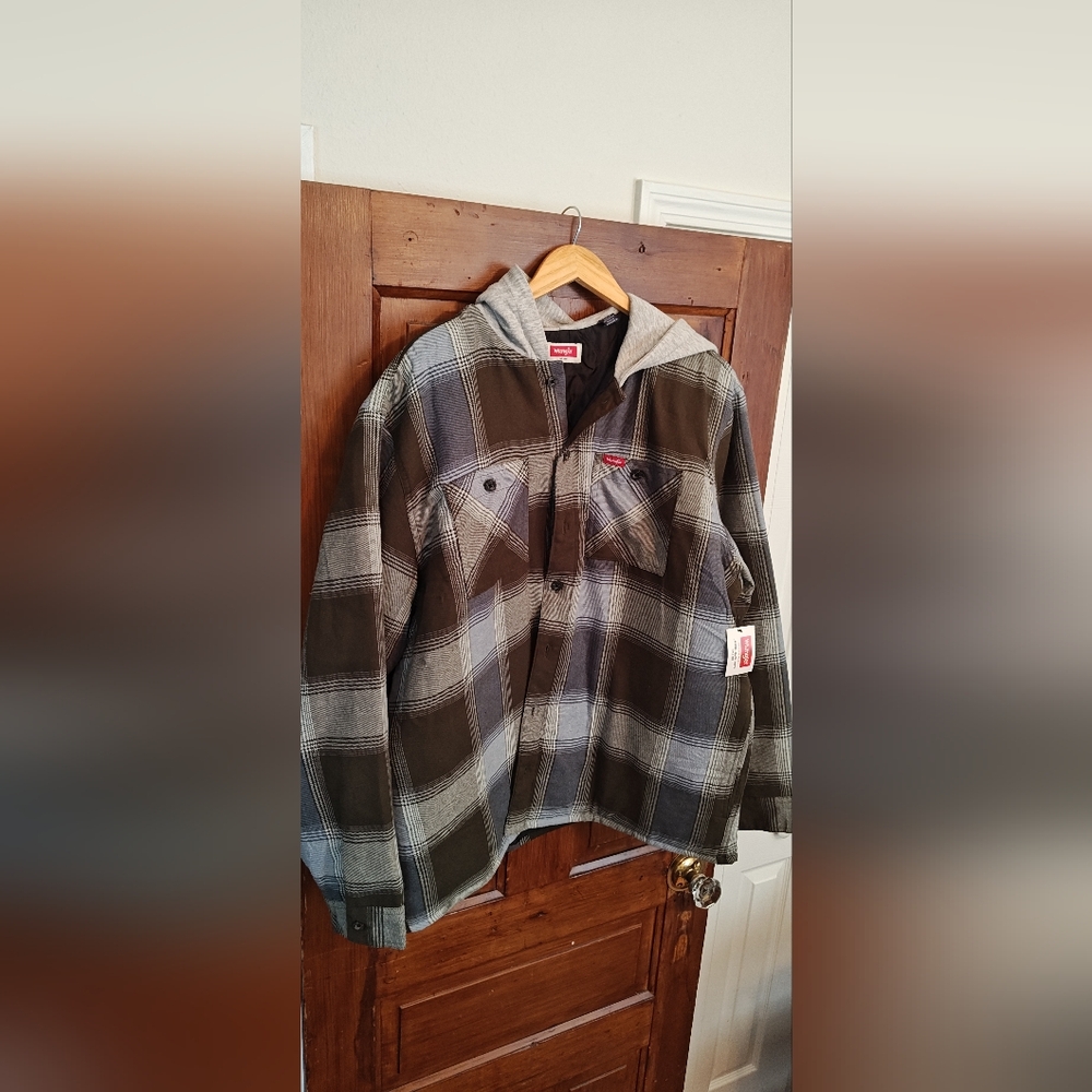 Wrangler plaid jacket new with tags